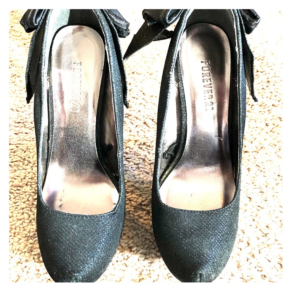 Forever 21 sparky heels with bow
